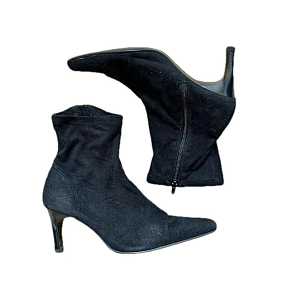 Premiere Collection Y2K Black Pointed Toe Faux Suede Ankle Boots Booties Size 8 - Picture 2 of 12